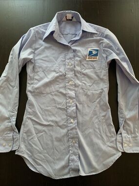 Official USPS Postal Service Button Down Collared Shirt Women’s Small with patch